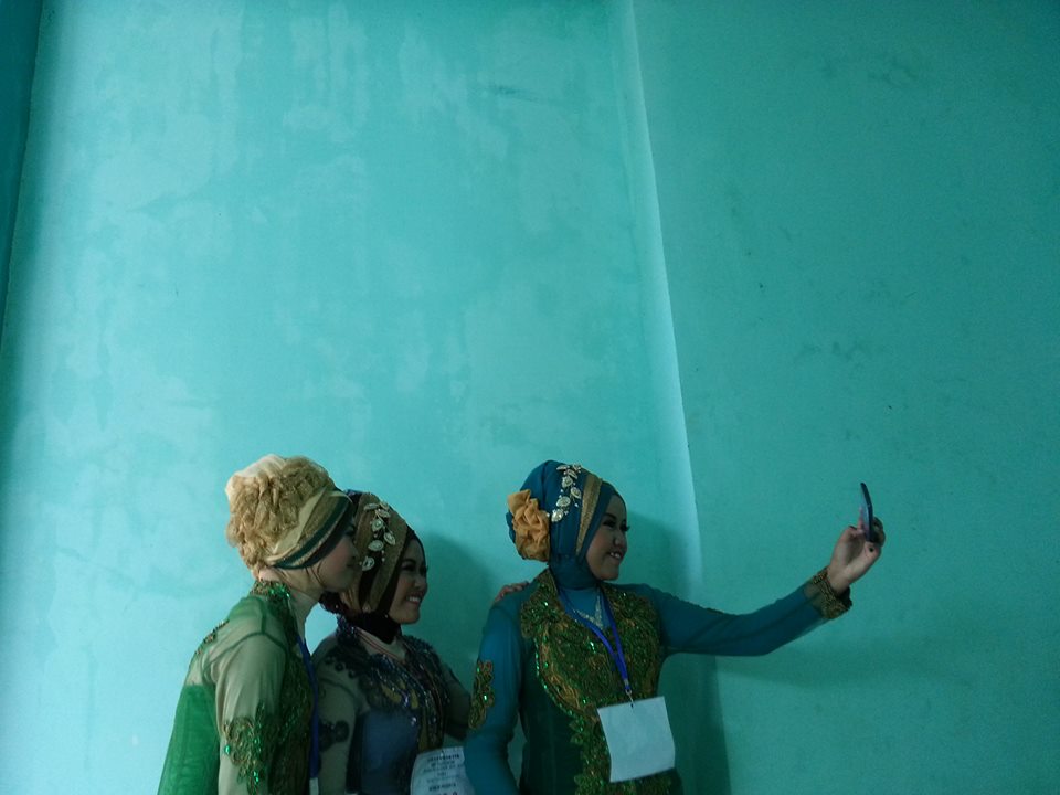 Roro Ayu P. - Nyondro - Ujian Praktek bahasa jawa